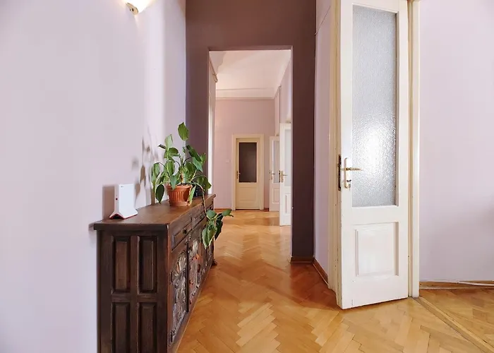 بيت ضيافة B7